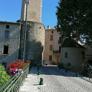 en-provence-a-mollans.hotels-rhonealpes.com/
