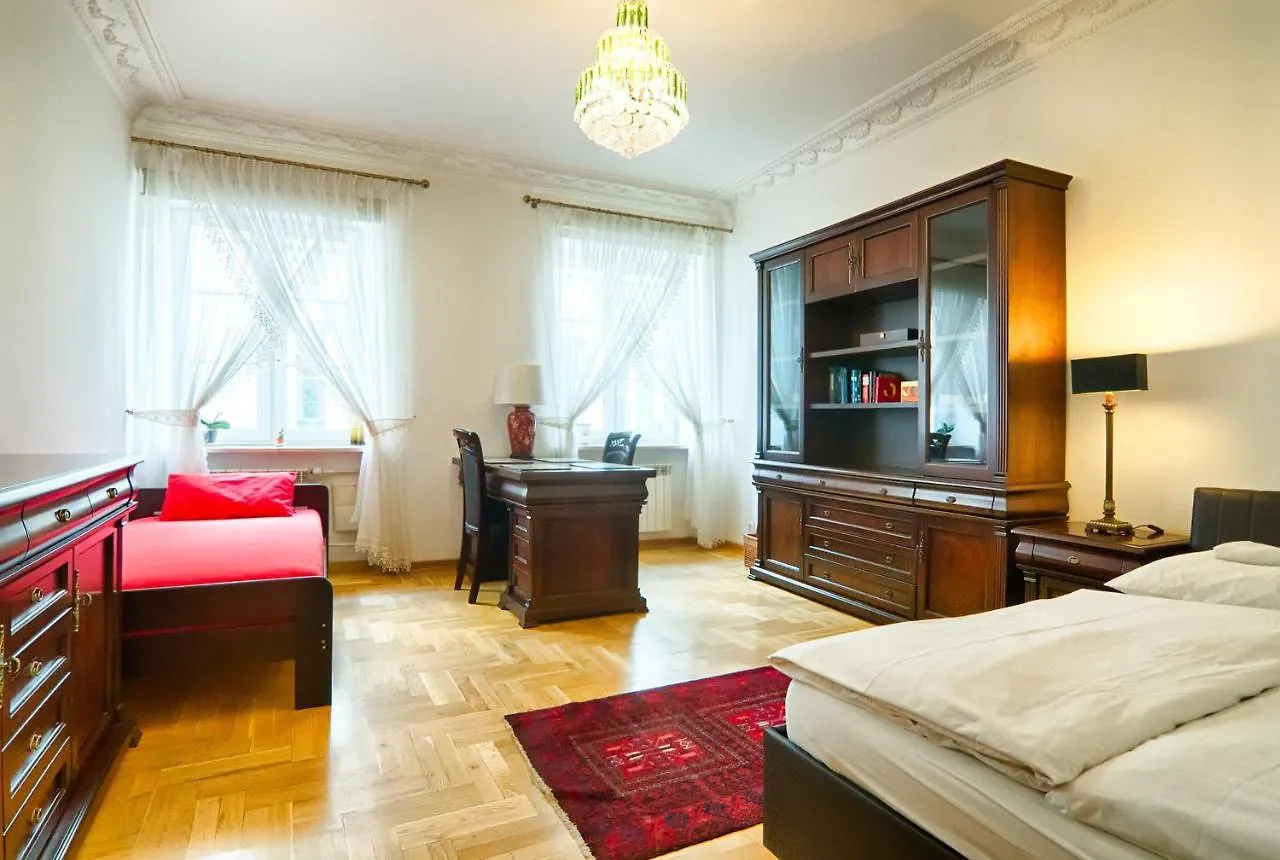 Old Town Kanonia Apartments Warsaw