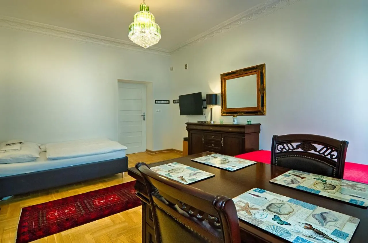 Old Town Kanonia Apartments Warsaw