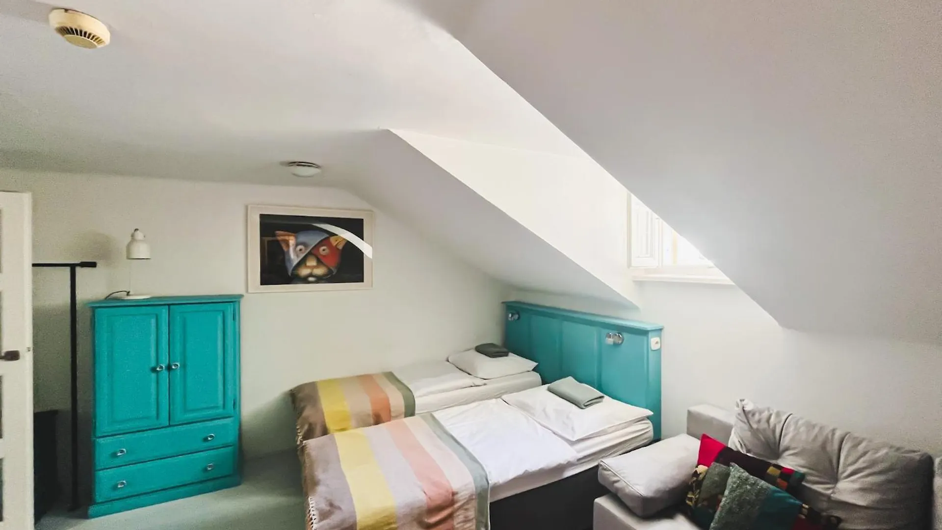 Old Town Kanonia Apartments contacts